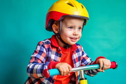 Лучшие самокаты для мальчиков. Рейтинг топ-10 и советы по выбору